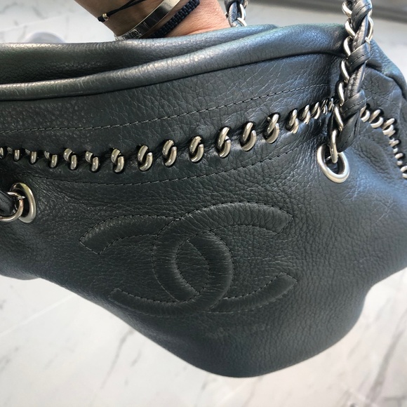 CHANEL BAG GRAY METALLIC CALFSKIN LUXE LIGNE BOWLER MEDIUM - Picture 11 of 15
